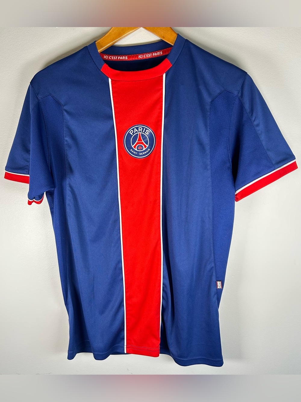 Paris Saint-Germain Men’s Soccer Futbol Jersey PSG Official Size S/M Authentic